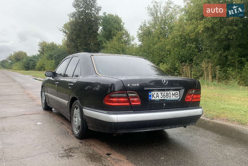 Седан Mercedes-Benz E-Class 2000 в Андрушівці фото 5 Седан Mercedes-Benz E-Class 2000 в Андрушівці