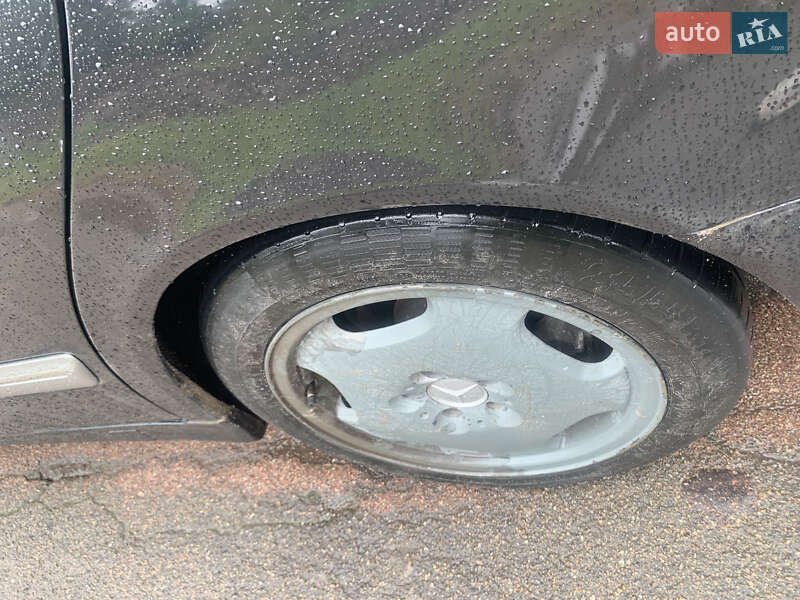 Седан Mercedes-Benz E-Class 2000 в Андрушівці фото 6 Седан Mercedes-Benz E-Class 2000 в Андрушівці