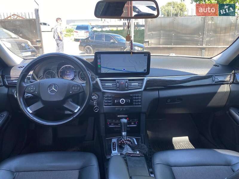Универсал Mercedes-Benz E-Class 2010 в Киеве