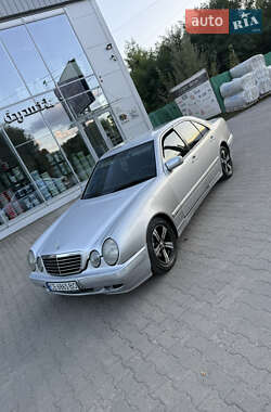 Седан Mercedes-Benz E-Class 1999 в 