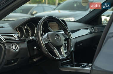 Седан Mercedes-Benz E-Class 2015 в 