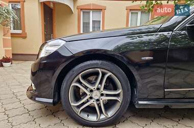 Универсал Mercedes-Benz E-Class 2009 в 