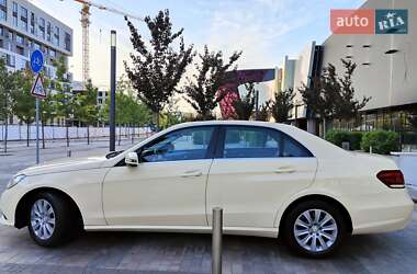 Седан Mercedes-Benz E-Class 2013 в 