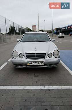 Седан Mercedes-Benz E-Class 2001 в Первомайске