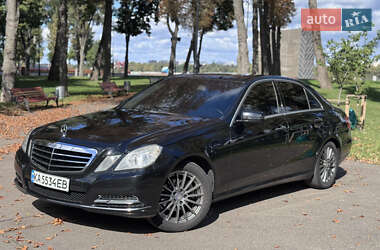 Седан Mercedes-Benz E-Class 2012 в Києві