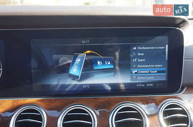 Седан Mercedes-Benz E-Class 2016 в 