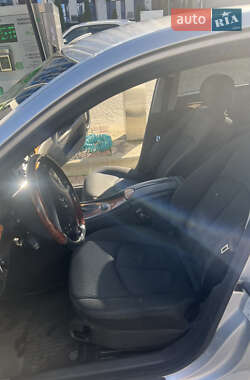 Седан Mercedes-Benz E-Class 2005 в  фото 6 Седан Mercedes-Benz E-Class 2005 в