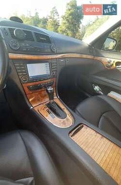 Седан Mercedes-Benz E-Class 2007 в 