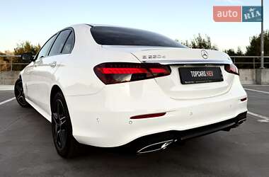 Седан Mercedes-Benz E-Class 2022 в 