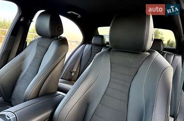 Седан Mercedes-Benz E-Class 2022 в 