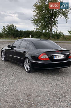 Седан Mercedes-Benz E-Class 2006 в  фото 14 Седан Mercedes-Benz E-Class 2006 в