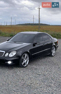 Седан Mercedes-Benz E-Class 2006 в  фото 19 Седан Mercedes-Benz E-Class 2006 в