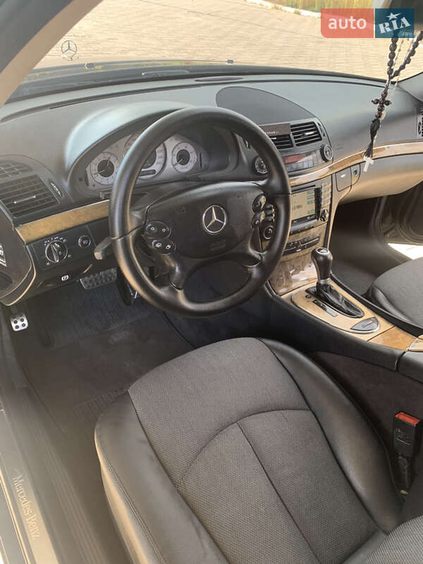 Седан Mercedes-Benz E-Class 2006 в Нововолынске фото 23 Седан Mercedes-Benz E-Class 2006 в Нововолынске