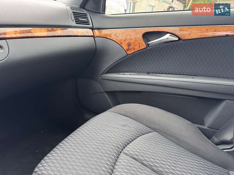 Універсал Mercedes-Benz E-Class 2006 в Тернополі
