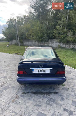 Седан Mercedes-Benz E-Class 1994 в 