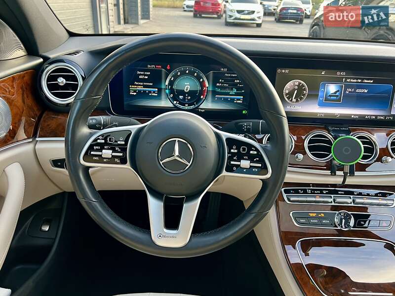 Седан Mercedes-Benz E-Class 2019 в Киеве