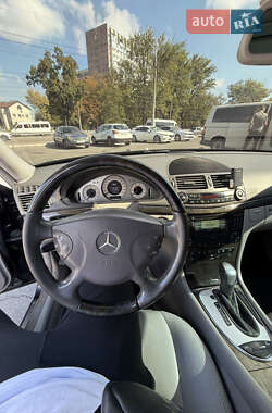 Седан Mercedes-Benz E-Class 2002 в 