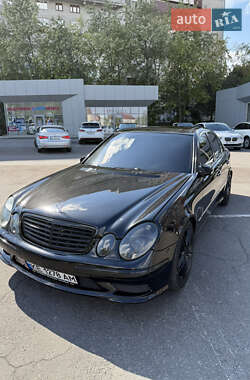 Седан Mercedes-Benz E-Class 2002 в 