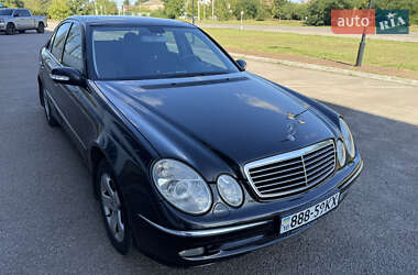 Седан Mercedes-Benz E-Class 2004 в 