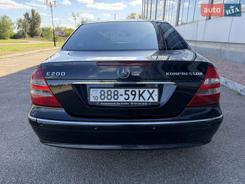 Седан Mercedes-Benz E-Class 2004 в Білій Церкві
