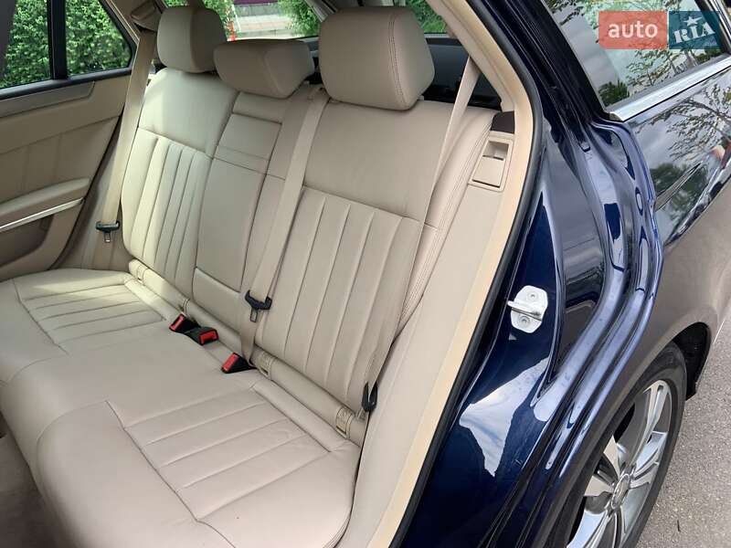 Универсал Mercedes-Benz E-Class 2014 в Киеве
