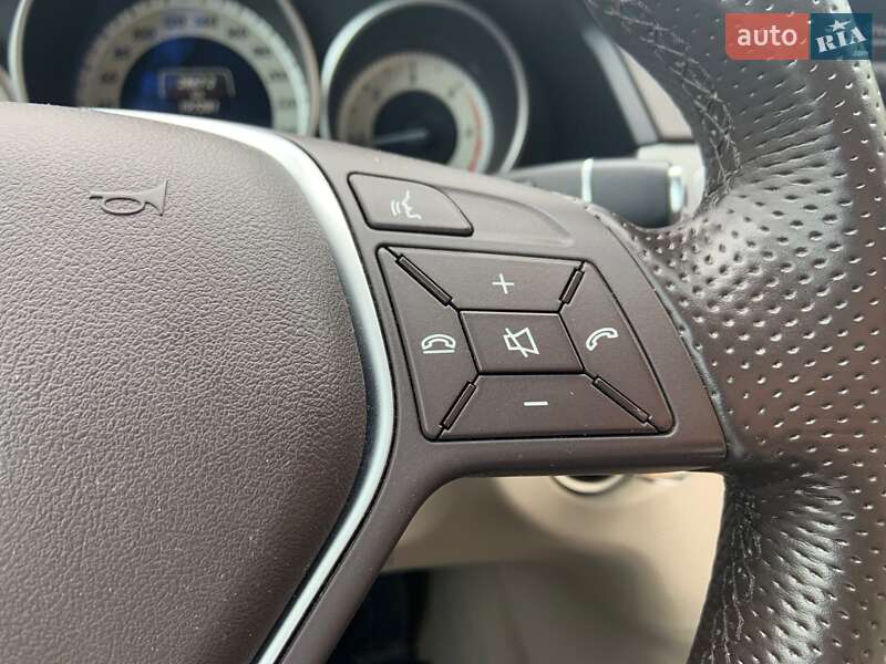 Универсал Mercedes-Benz E-Class 2014 в Киеве