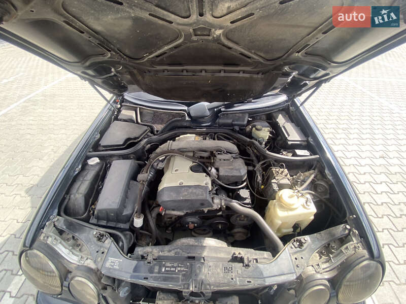Седан Mercedes-Benz E-Class 1997 в Києві фото 12 Седан Mercedes-Benz E-Class 1997 в Києві