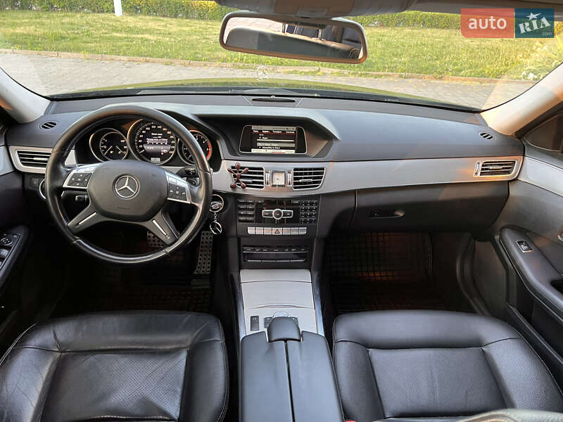 Універсал Mercedes-Benz E-Class 2013 в Нововолинську
