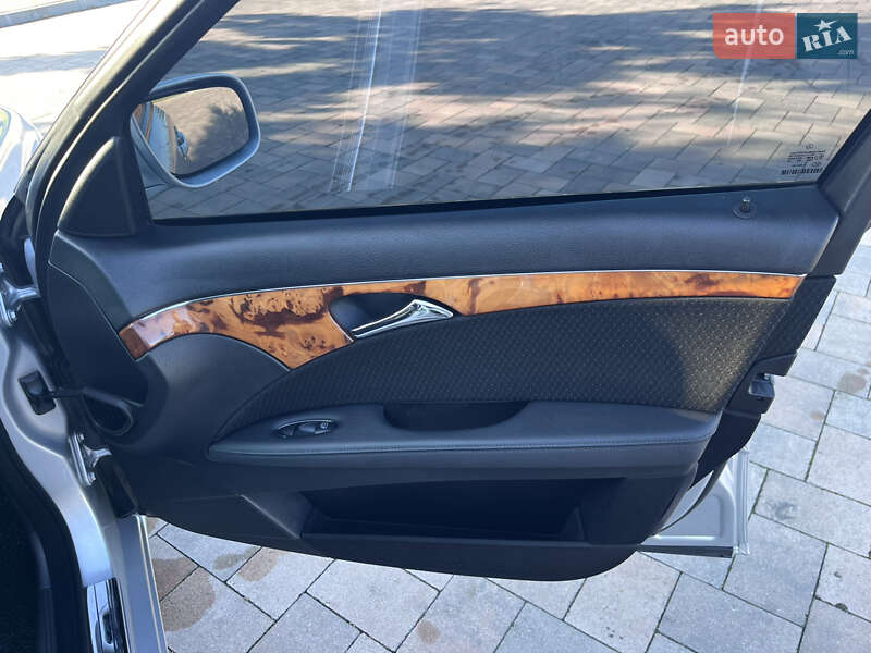 Седан Mercedes-Benz E-Class 2007 в Ивано-Франковске фото 38 Седан Mercedes-Benz E-Class 2007 в Ивано-Франковске