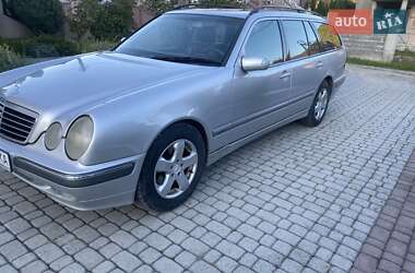 Універсал Mercedes-Benz E-Class 2002 в Тячеві