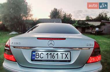 Седан Mercedes-Benz E-Class 2008 в 