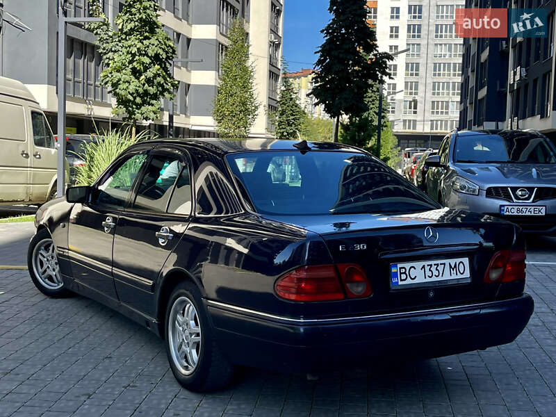 Седан Mercedes-Benz E-Class 1997 в Ивано-Франковске