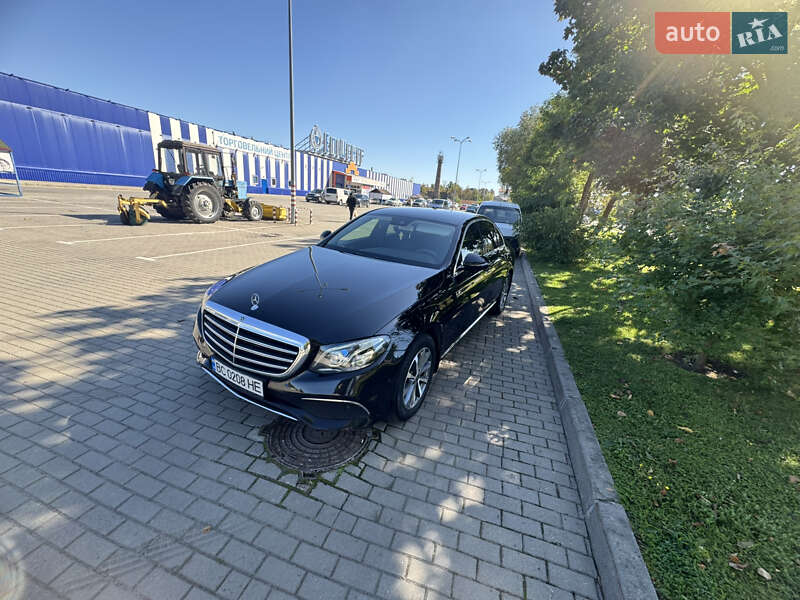 Седан Mercedes-Benz E-Class 2017 в Ивано-Франковске