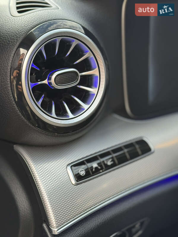 Седан Mercedes-Benz E-Class 2017 в Киеве