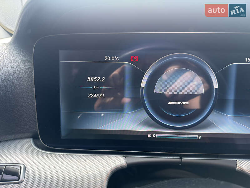 Седан Mercedes-Benz E-Class 2017 в Киеве