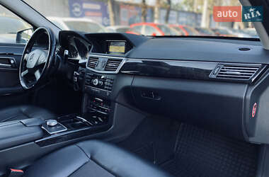 Седан Mercedes-Benz E-Class 2011 в 