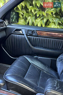 Седан Mercedes-Benz E-Class 1995 в 