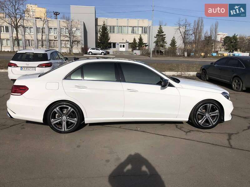 Седан Mercedes-Benz E-Class 2013 в Києві