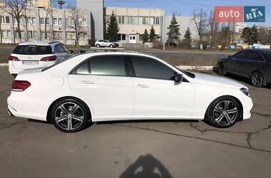 Седан Mercedes-Benz E-Class 2013 в 