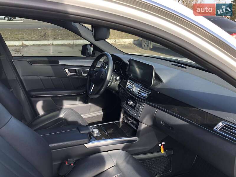 Седан Mercedes-Benz E-Class 2013 в Києві