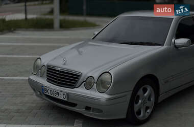 Седан Mercedes-Benz E-Class 1999 в 