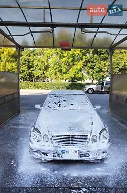 Седан Mercedes-Benz E-Class 2002 в 