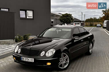 Седан Mercedes-Benz E-Class 2003 в 