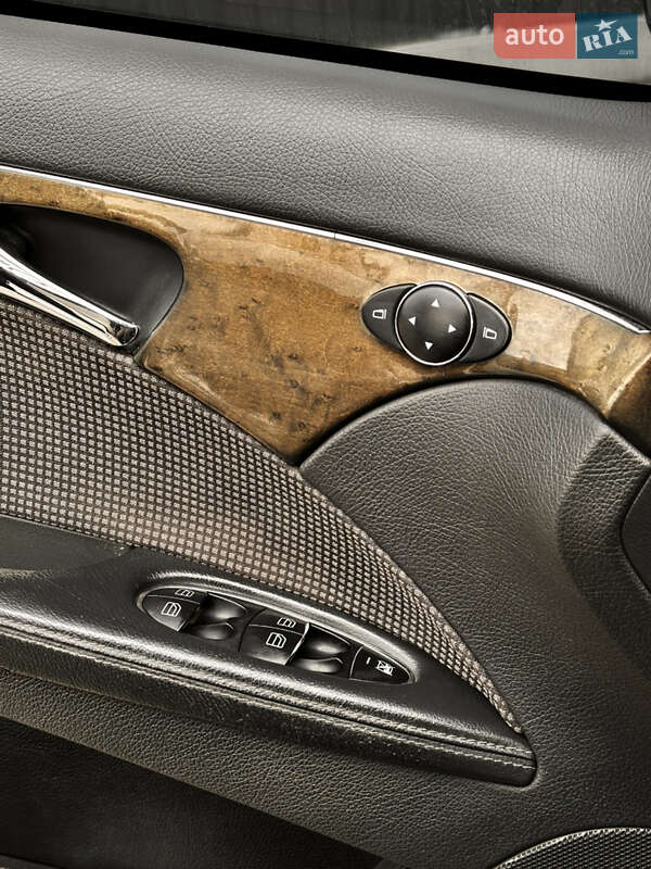 Седан Mercedes-Benz E-Class 2003 в Дубно фото 45 Седан Mercedes-Benz E-Class 2003 в Дубно