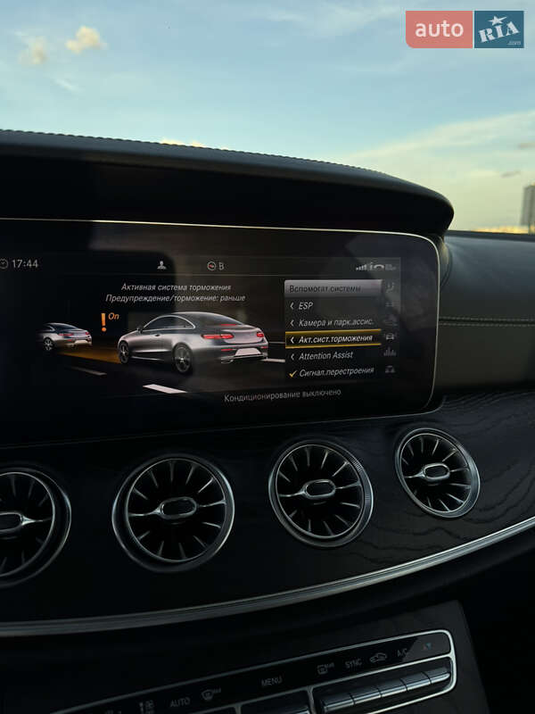 Купе Mercedes-Benz E-Class 2017 в Львове