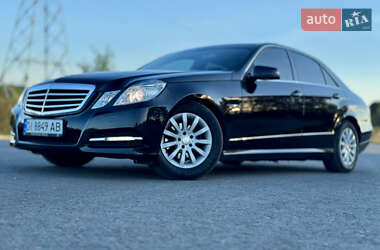 Седан Mercedes-Benz E-Class 2011 в 