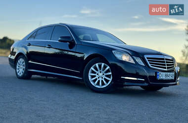 Седан Mercedes-Benz E-Class 2011 в 