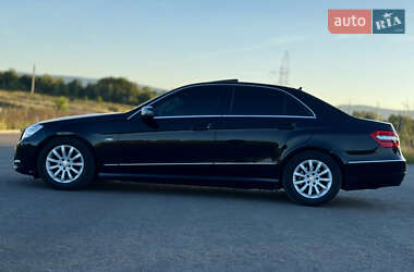 Седан Mercedes-Benz E-Class 2011 в 