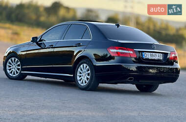 Седан Mercedes-Benz E-Class 2011 в 