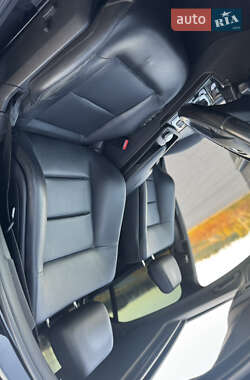 Седан Mercedes-Benz E-Class 2011 в 